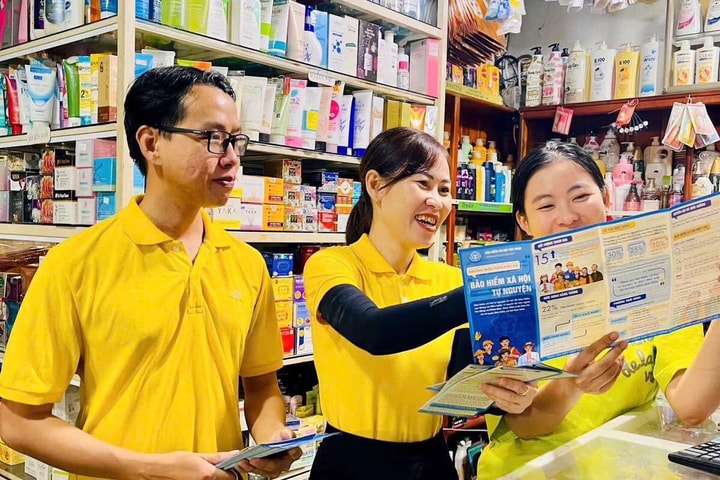 Hơn 35.000 người tham gia mới BHXH tự nguyện, BHYT trong ngày ra quân toàn quốc