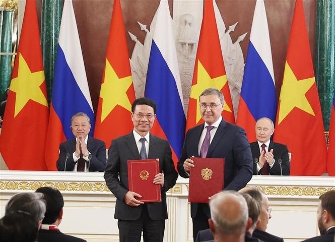 Việt Nam - Liên bang Nga coi trọng hợp tác KH-CN, năng lượng nguyên tử