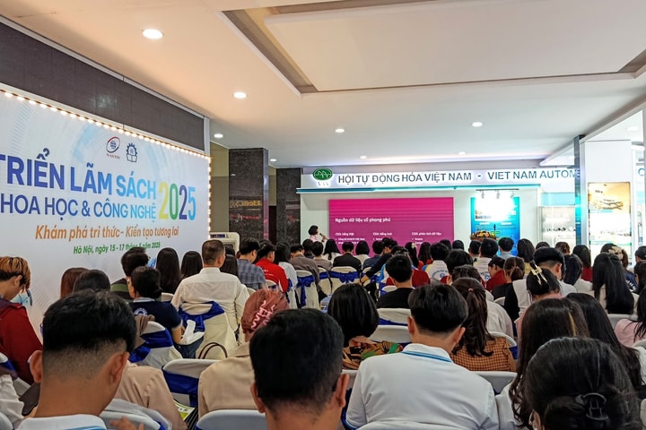 Sách có vai trò quan trọng trong lưu giữ, chia sẻ và lan tỏa tri thức khoa học