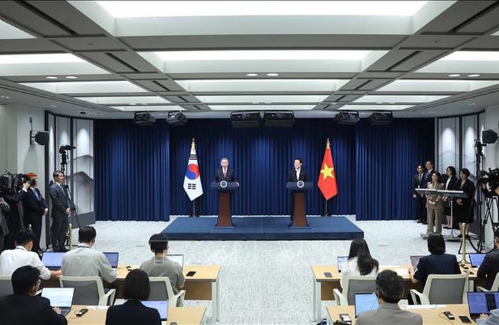 Tổng Bí thư Tô Lâm và Tổng thống Hàn Quốc Lee Jae Myung gặp gỡ báo chí