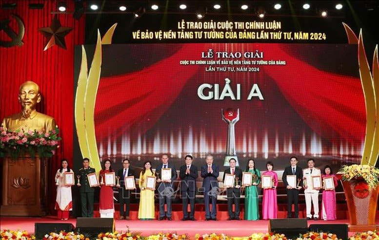 Phát biểu của Tổng Bí thư, Chủ tịch nước Tô Lâm tại Lễ trao giải Cuộc thi chính luận về bảo vệ nền tảng tư tưởng của Đảng lần thứ tư, năm 2024