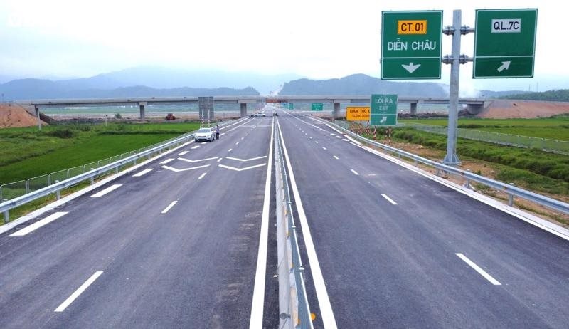Tập trung giải ngân vốn đầu tư công những tháng cuối năm 2024 về đích