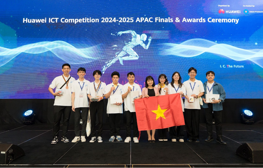 Ba đội tuyển sinh viên Việt Nam lọt vòng chung kết toàn cầu Huawei ICT Competition 2024 - 2025
