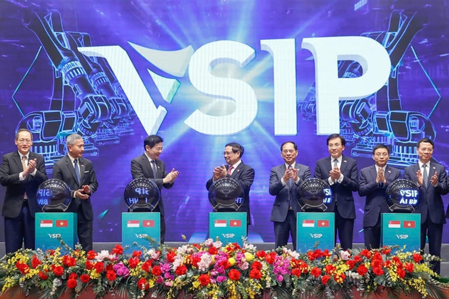 Triển khai các khu VSIP thế hệ thứ hai theo hướng bền vững, thông minh, chuyển đổi số, chuyển đổi xanh và ứng dụng trí tuệ nhân tạo