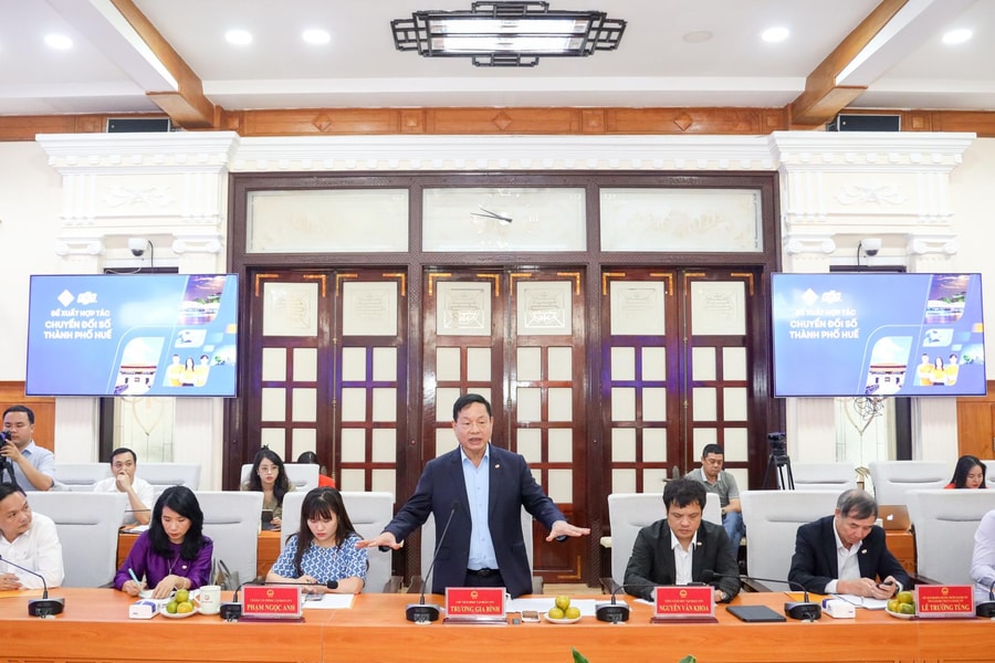 FPT đồng hành cùng TP. Huế ứng dụng AI xây dựng đô thị thông minh