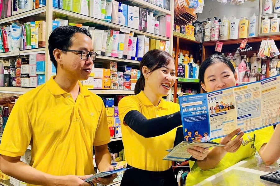 Hơn 35.000 người tham gia mới BHXH tự nguyện, BHYT trong ngày ra quân toàn quốc