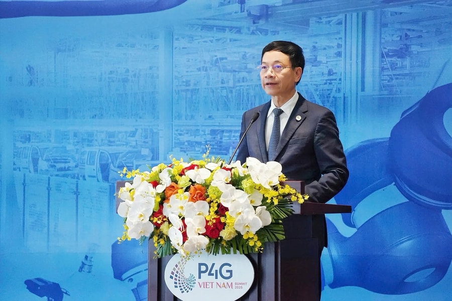 Phát triển xanh và bền vững là phát triển dựa trên KHCN, đổi mới sáng tạo và chuyển đổi số