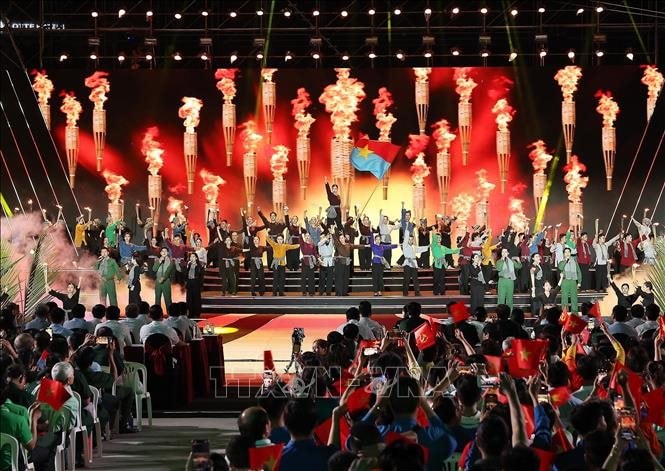 Cầu truyền hình "Vang mãi khúc khải hoàn" - Lan tỏa tầm vóc và ý nghĩa lịch sử Đại thắng mùa xuân 1975