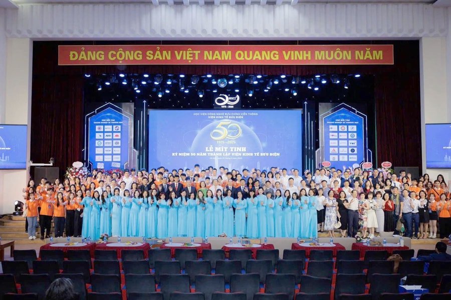 50 năm Viện Kinh tế Bưu điện: Không ngừng đổi mới, thích nghi và phát triển