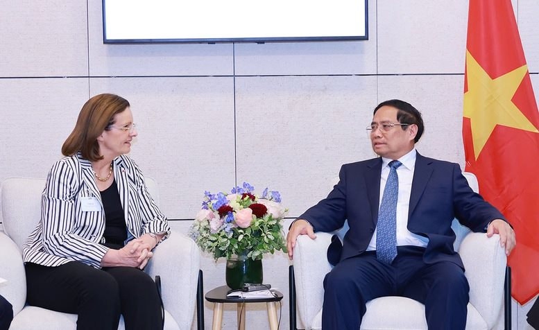 Thủ tướng tiếp lãnh đạo tập đoàn công nghệ Thales của Pháp