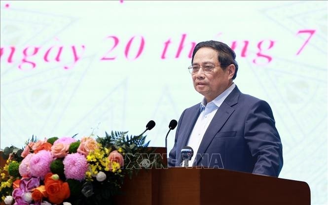 Thủ tướng Phạm Minh Chính: Khoa học, công nghệ phải phục vụ đắc lực vận hành bộ máy và mục tiêu tăng trưởng