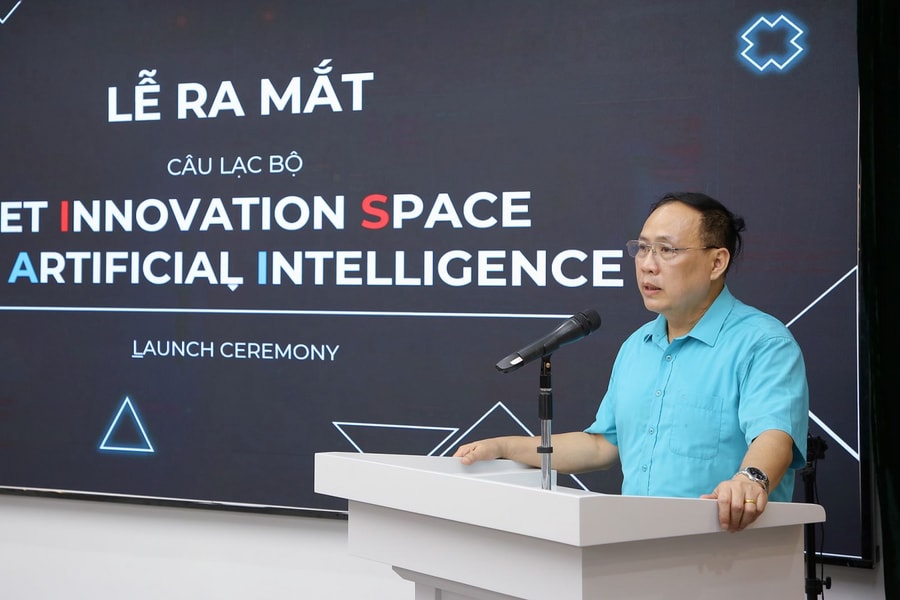 Ra mắt Câu lạc bộ Trí tuệ nhân tạo và Câu lạc bộ Thiết kế và sáng tạo