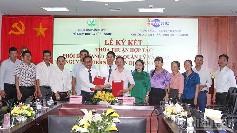 VNNIC đồng hành cùng Sở KH&CN tỉnh Vĩnh Long trên 5 mục tiêu trọng điểm