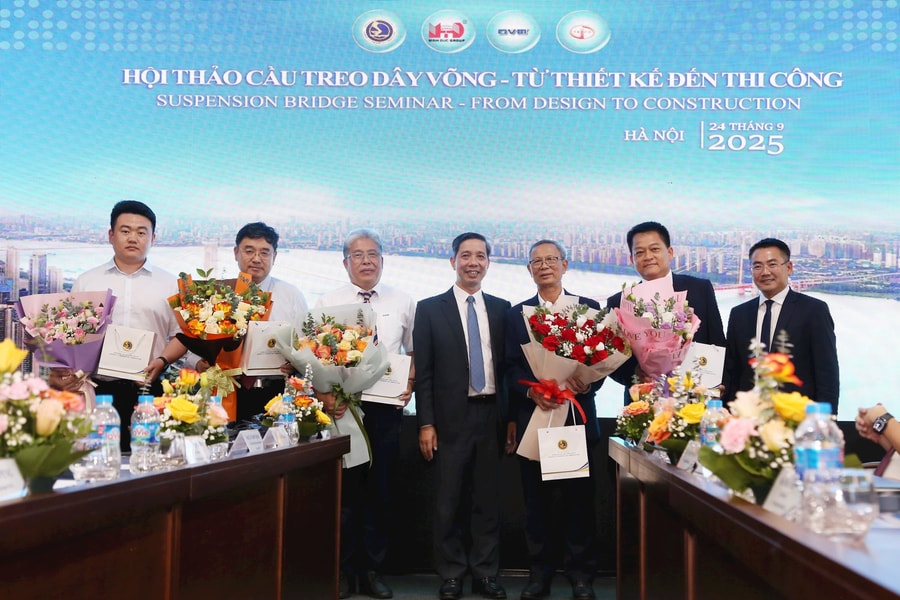 Chia sẻ kinh nghiệm và giải pháp công nghệ cho phát triển cầu treo dây võng ở Việt Nam