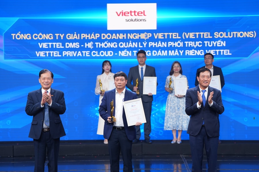 Viettel Solutions khẳng định năng lực công nghệ Việt tại Giải thưởng Chuyển đổi số Việt Nam 2025