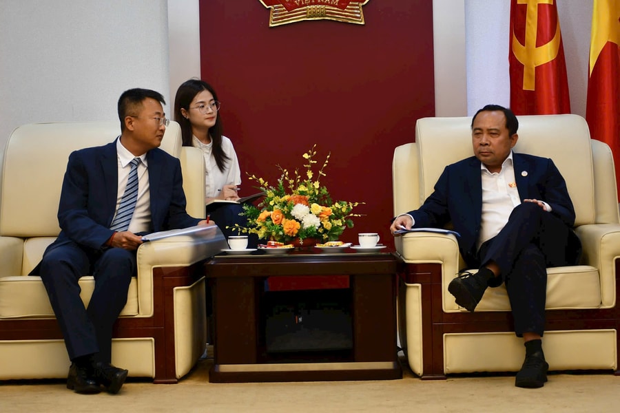 Thúc đẩy hợp tác Việt Nam - Huawei trong trí tuệ nhân tạo, 5G và phát triển nhân lực số