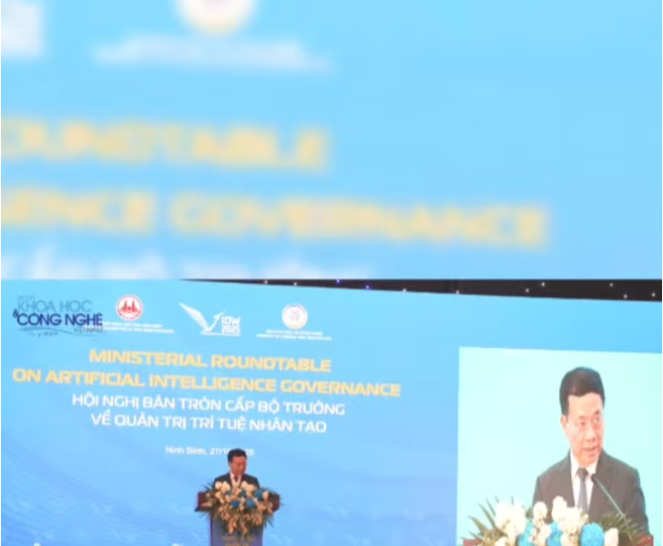 AI phải dựa trên 4 trụ cột: Thể chế AI mạnh mẽ, hạ tầng AI hiện đại, nhân tài AI và văn hóa AI lấy con người làm trung tâm