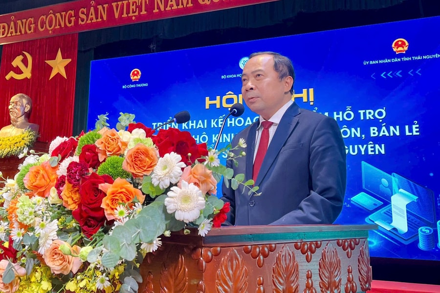 Thái Nguyên khởi động Chương trình thí điểm hỗ trợ cửa hàng, hộ kinh doanh chuyển đổi số