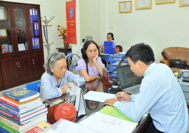 Trợ giúp pháp lý từ xa: Vững vàng làm ăn, bền bỉ thoát khó