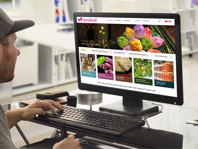 Thúc đẩy thương mại điện tử cho doanh nghiệp: Bài học từ thực tiễn TP. Huế