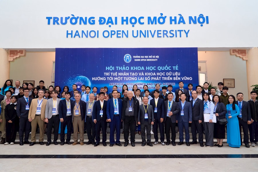 Tương lai số bền vững nhìn từ Hội thảo quốc tế về AI và khoa học dữ liệu