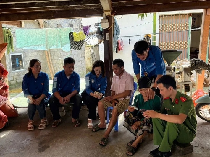 Tân Quang thúc đẩy chuyển đổi số, hiện đại hóa chính quyền phục vụ người dân