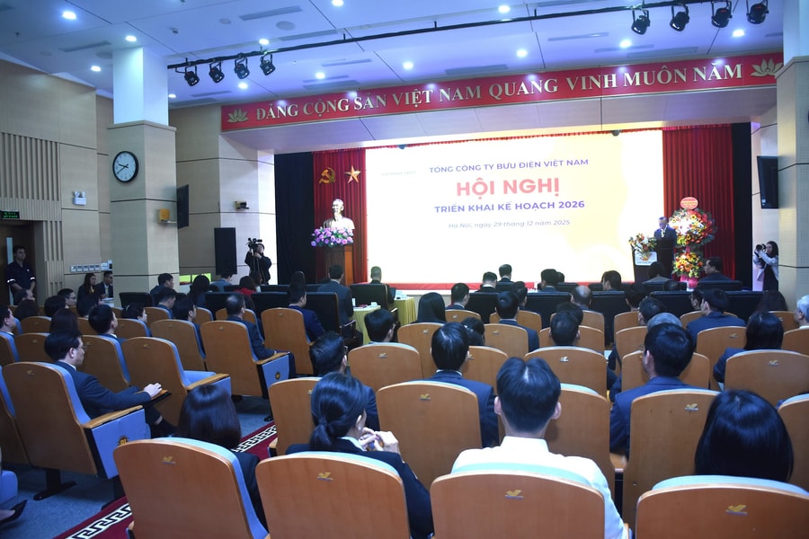 Vietnam Post phải sớm thành doanh nghiệp công nghệ số trong lĩnh vực bưu chính - logistics