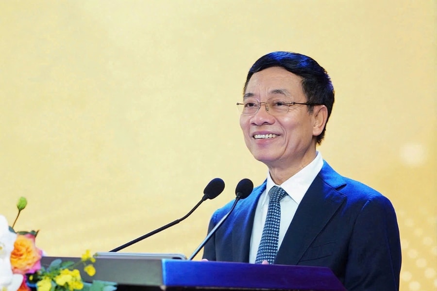 Bộ trưởng Nguyễn Mạnh Hùng: Bưu điện Việt Nam cần kiên định theo đuổi sáu giá trị trụ cột