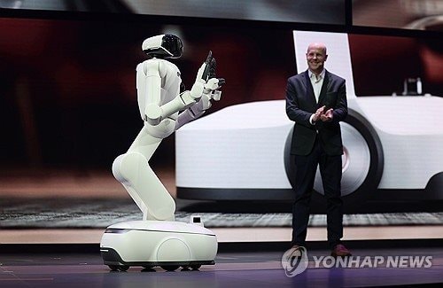 LG ra mắt robot gia đình AI mới tại CES 2026