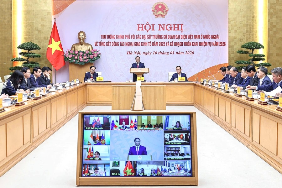 Tái định vị hình ảnh quốc gia Việt Nam trong kỷ nguyên công nghệ