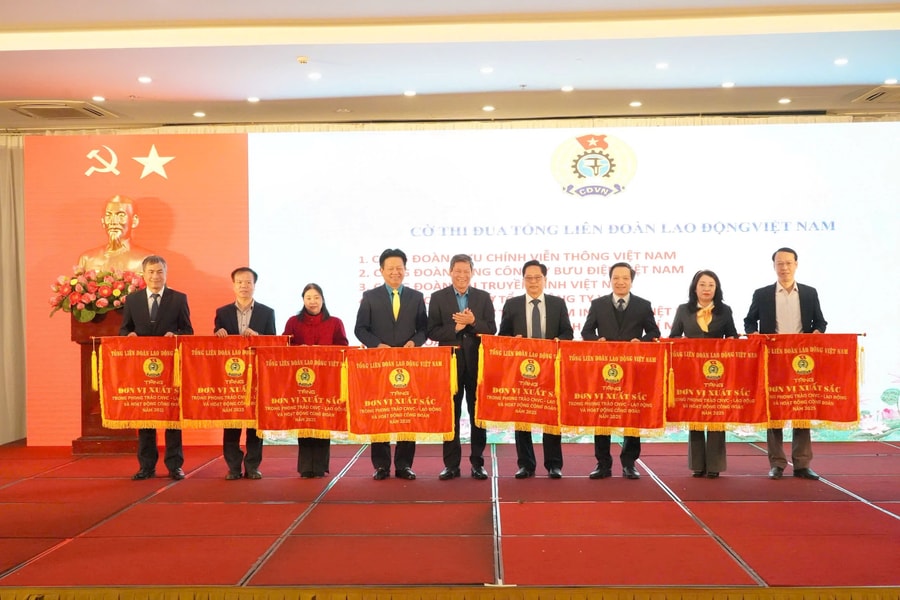 Công đoàn Khoa học và Công nghệ Việt Nam: Đồng hành cùng người lao động thời chuyển đổi số