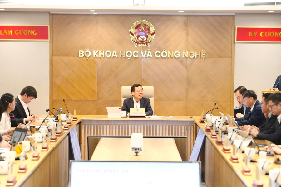 Bộ trưởng Bộ KH&CN Nguyễn Mạnh Hùng: “Đầu tư vào công cụ chính là đầu tư vào con người”