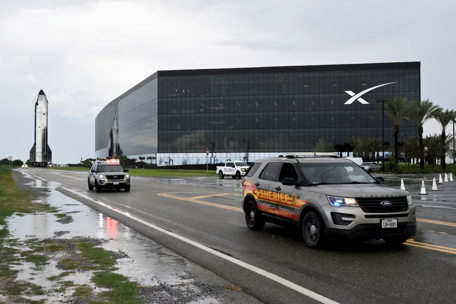 SpaceX thâu tóm xAI trong thương vụ kỷ lục