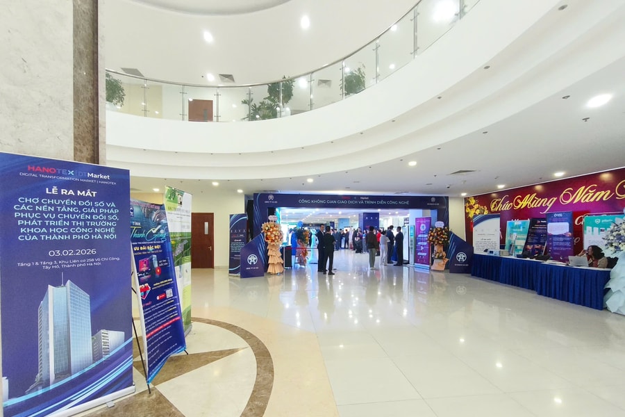 Giải pháp chuyển đổi số nhìn từ DTMarket.vn