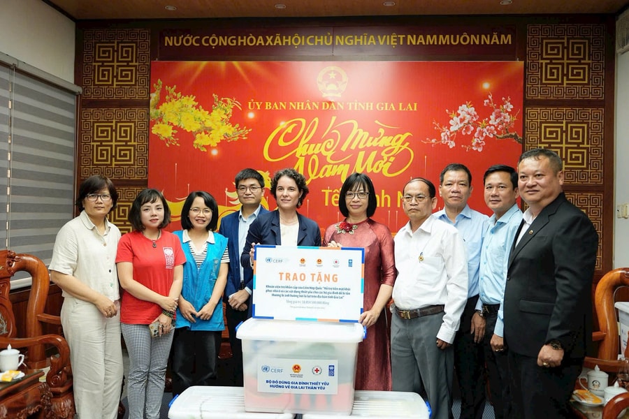 UNDP hỗ trợ tiền mặt và khôi phục nhà ở cho gần 2.000 hộ dân bị ảnh hưởng lũ lụt tại Gia Lai