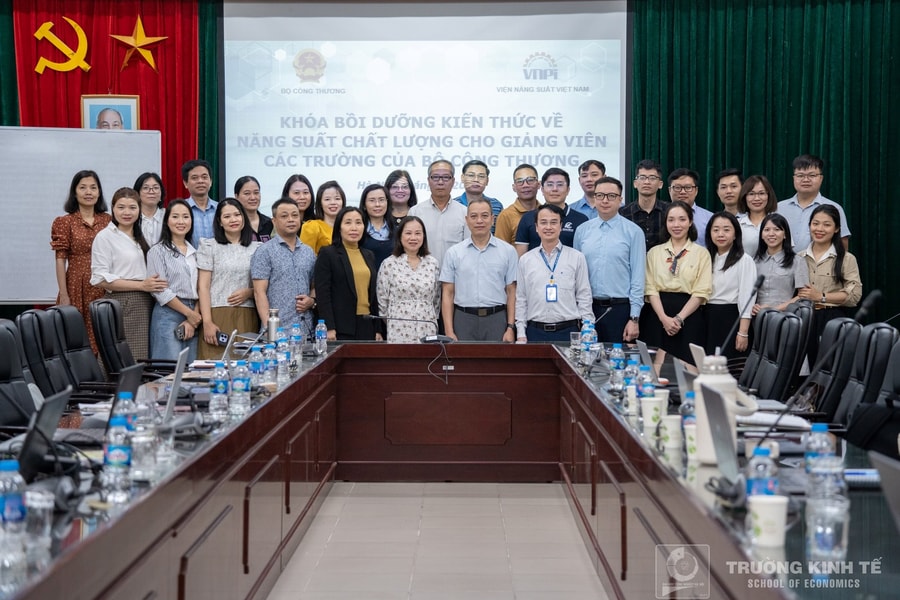Khai mạc khóa bồi dưỡng kiến thức về năng suất chất lượng cho giảng viên các trường đại học thuộc Bộ Công Thương