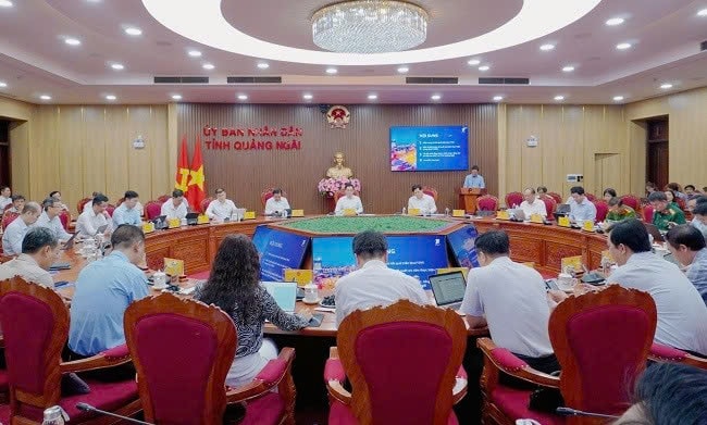 Quảng Ngãi tăng tốc chuyển đổi số, lấy dữ liệu và AI làm nền tảng