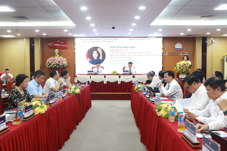 Xuất bản hướng tới là ngành kinh tế - công nghệ