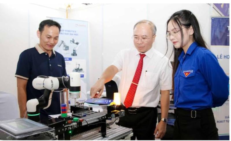 Thành phố Đồng Nai: Cực tăng trưởng mới vươn tầm từ KHCN và chuyển đổi số