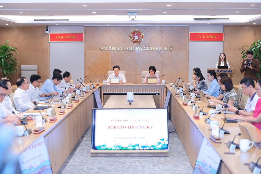 Tăng tốc hoàn thiện thể chế KHCN, tạo động lực tăng trưởng