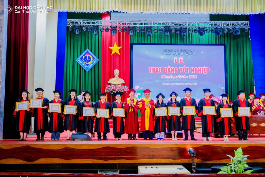 Cơ hội nghề nghiệp rộng mở cho sinh viên theo học chuyên ngành bán dẫn
