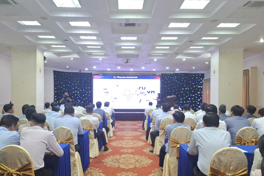 Cần Thơ hỗ trợ thiết thực để người dân, DN, hộ kinh doanh sử dụng tên miền quốc gia “.vn”