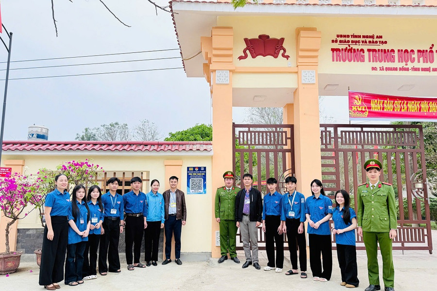 Gắn mã QR tuyên truyền về công tác phòng chống ma túy: Cách làm sáng tạo nâng cao hiệu quả truyền thông