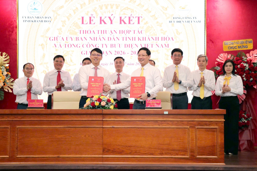 Bưu điện đồng hành cùng tỉnh Khánh Hoà xây dựng chính quyền số, phát triển kinh tế tầm thấp