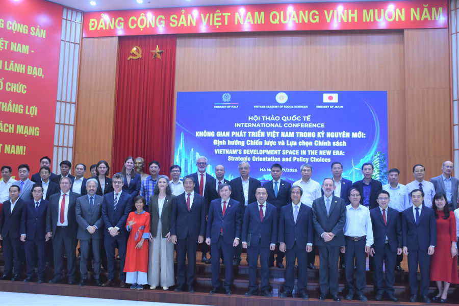 Khoa học, công nghệ, đổi mới sáng tạo và chuyển đổi số là động lực kiến tạo các không gian phát triển mới