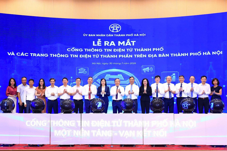 Hà Nội ra mắt Cổng Thông tin điện tử thành phố, tăng tốc xây dựng chính quyền số