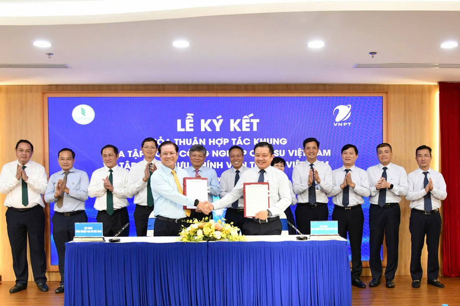 VNPT và VRG hợp tác kiến tạo hệ sinh thái số xanh, thông minh