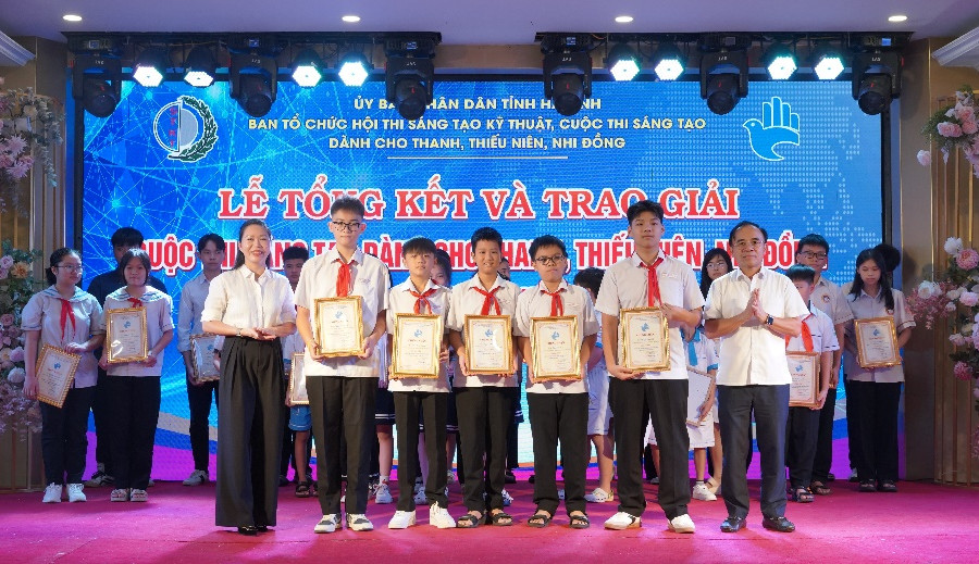 Hà Tĩnh vinh danh 28 giải pháp sáng tạo của thanh, thiếu niên, nhi đồng