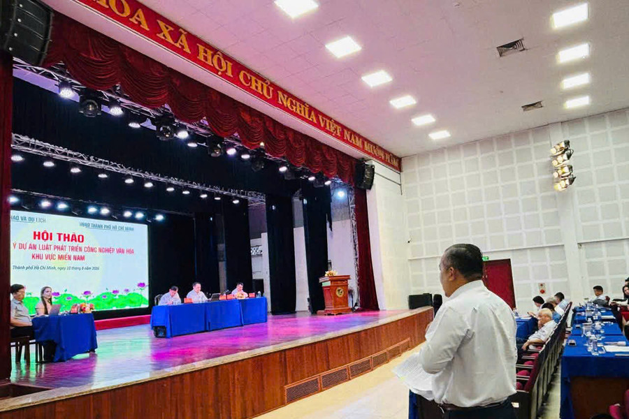 Từ quốc tế hoá học thuật đến xuất khẩu sản phẩm công nghiệp văn hóa