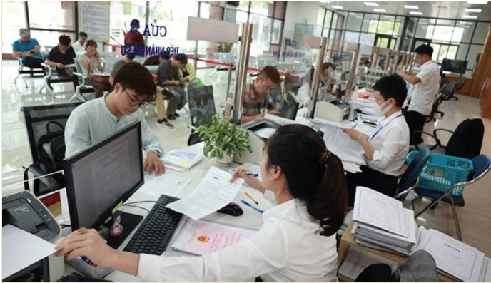 Kinh nghiệm quản trị công địa phương trên thế giới và định hướng phát triển mô hình chính quyền hai cấp ở Việt Nam